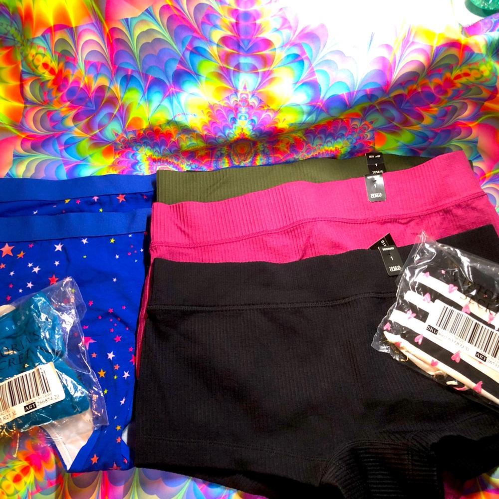 V.S./Torrid Bundle